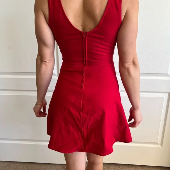 Solemio red flare low cut party mini dress - Picture 7 of 12